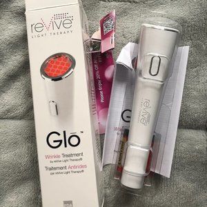 Glō by reVive light therapy portable device